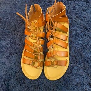 American Eagle Womens Size 7 Sandals